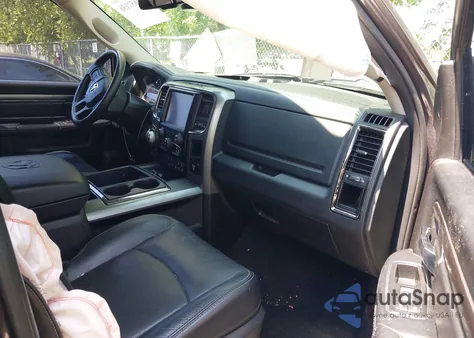 2015 Ram 1500 Sport z USA, uszkodzony, nr VIN 1C6RR7MT8FS554711